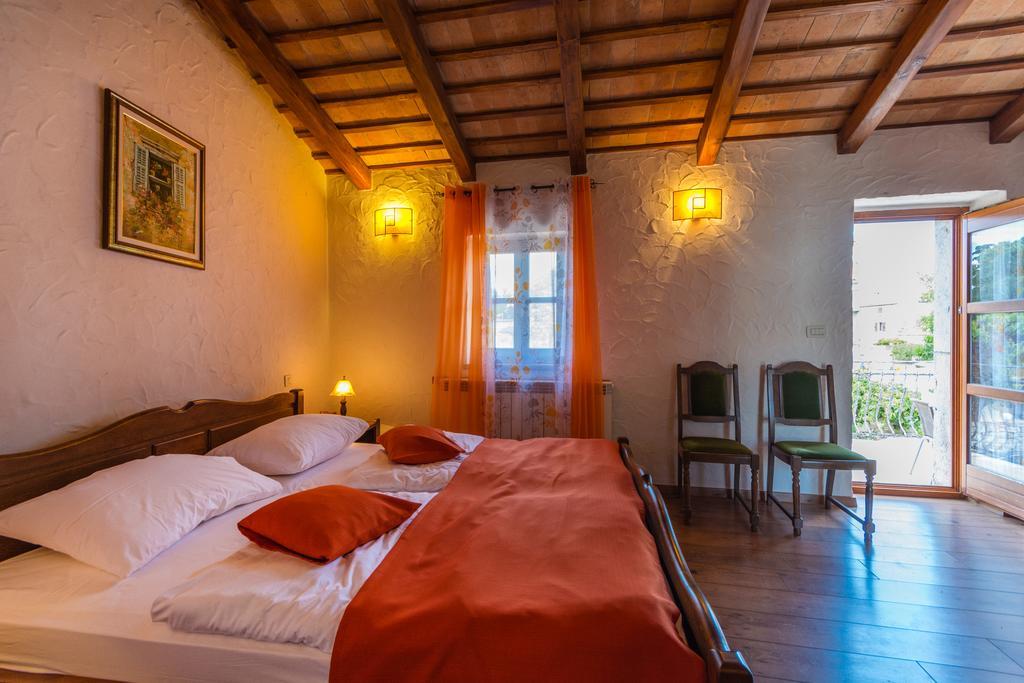 Bed&Breakfast Daniela Veleniki Eksteriør billede